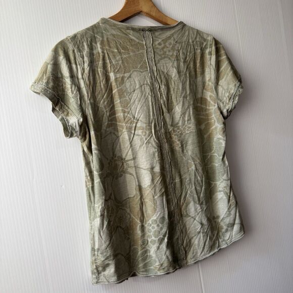 Anthropologie Pilcro Spliced Neck Tee T-Shirt Size S Camo Green Floral Boho - Picture 11 of 14